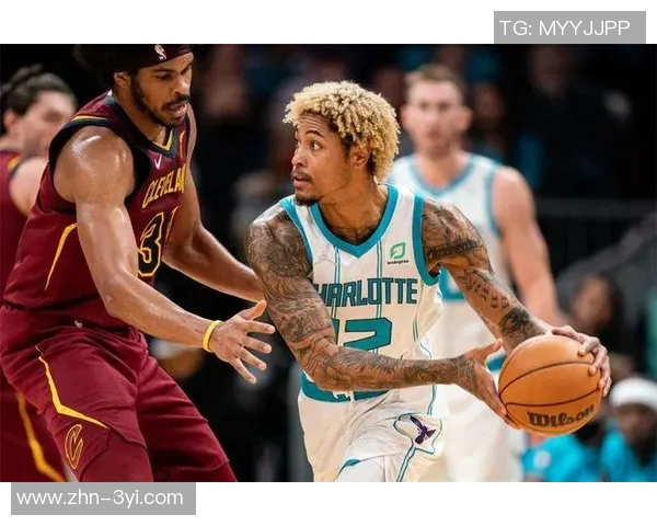 莫布里替补出战半场表现亮眼贡献10分3板引发学文班与锡安替补定律探讨