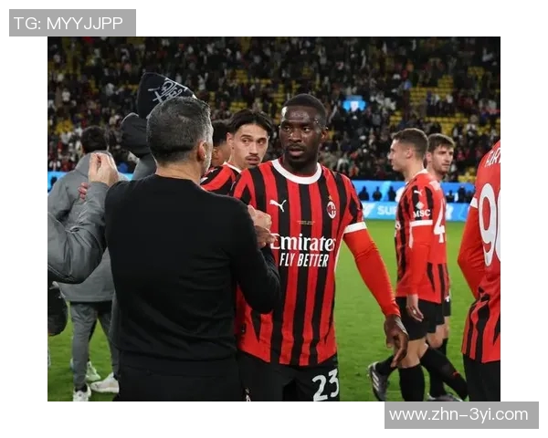 意媒报道小孔塞桑因旧伤复发半场被替换下场引发关注