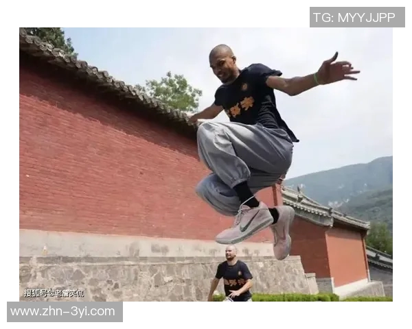 文班亚马半场表现不佳仅得8分5投1中引发球迷热议